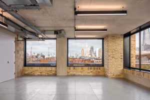 10 Person Managed Space