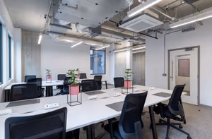 4 Person Private Office