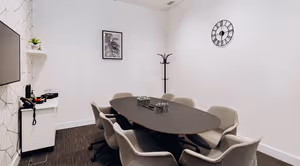 11 Person Private Office