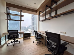 3 Person Coworking Desk