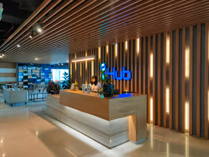 1 Person Coworking Desk