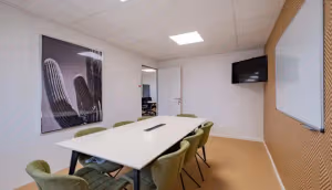 24 Person Managed Space