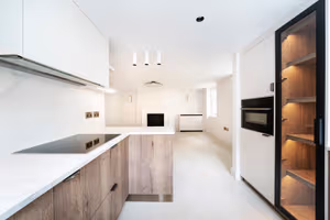 30 Person Managed Space