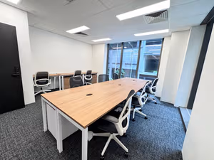 8 Person Private Office