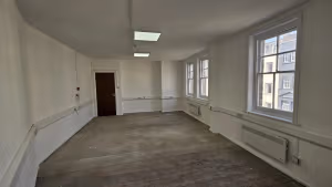 13 Person Managed Space