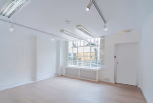 13 Person Private Office
