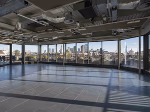 48 Person Managed Space