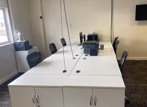 1 Person Coworking Desk