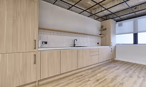 9 Person Private Office