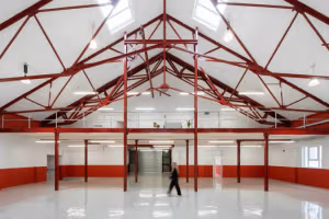 140 Person Managed Space