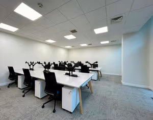 21 Person Private Office