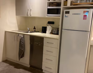 8 Person Private Office