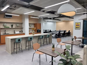 40 Person Managed Space