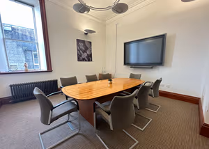 55 Person Private Office