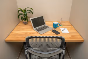1 Person Coworking Desk
