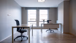 4 Person Private Office