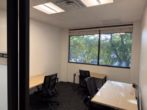 4 Person Private Office