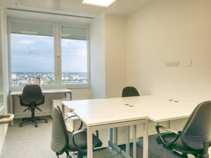 5 Person Coworking Desk