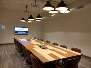 1 Person Private Office