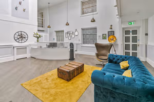 1 Person Private Office