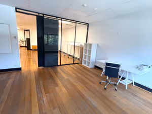 4 Person Private Office