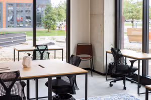 1 Person Private Office