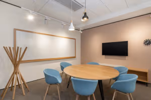 1 Person Private Office