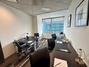 1 Person Coworking Desk