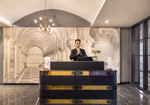 100 Person Private Office