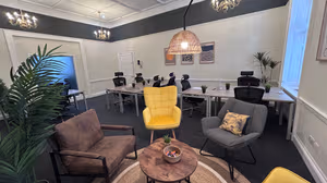11 Person Private Office