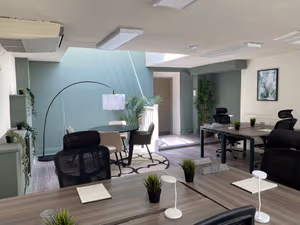 15 Person Private Office