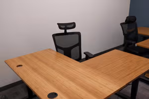 1 Person Private Office