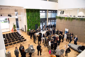 1 Person Coworking Desk