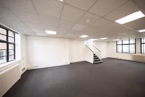 1 Person Private Office