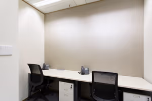 3 Person Private Office
