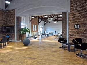5 Person Coworking Desk