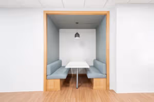 25 Person Private Office