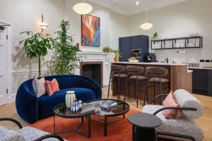 10 Person Private Office