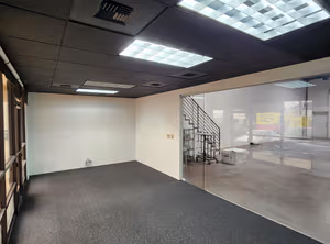 1 Person Event / Temp Space