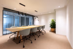 40 Person Private Office