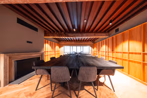 10 Person Private Office