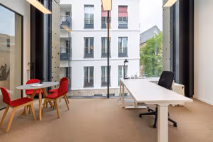 4 Person Private Office