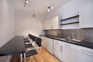 30 Person Private Office
