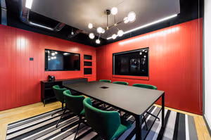 11 Person Private Office