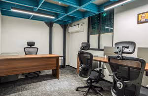 1 Person Coworking Desk