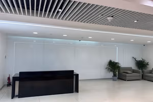 100 Person Private Office