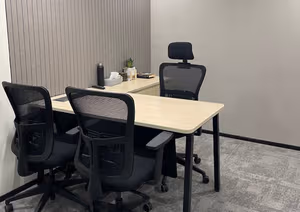 1 Person Private Office