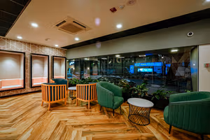 276 Person Private Office