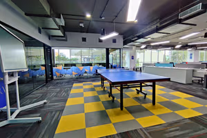 5 Person Private Office
