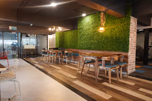 400 Person Private Office